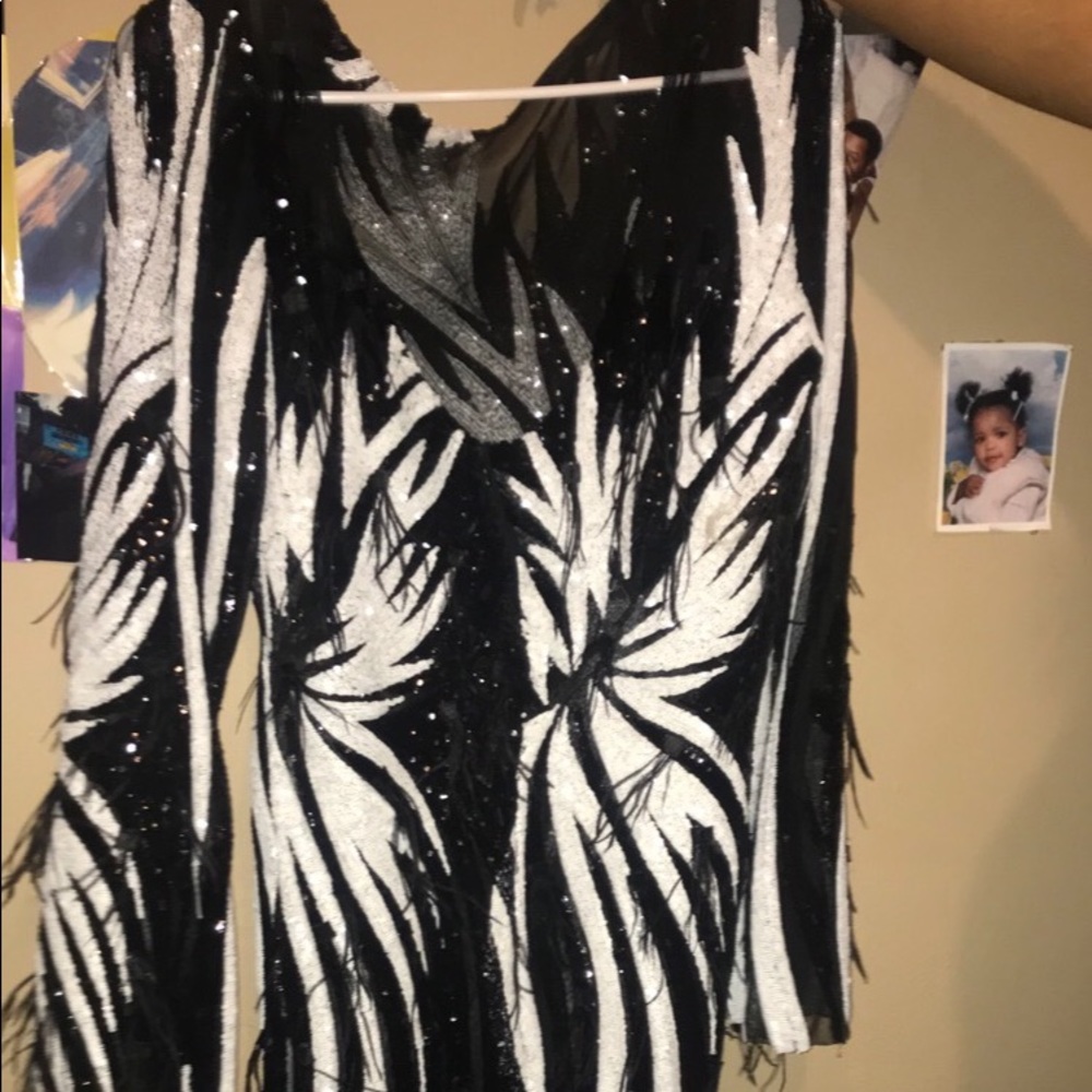 DRESS - Picture 2 of 5